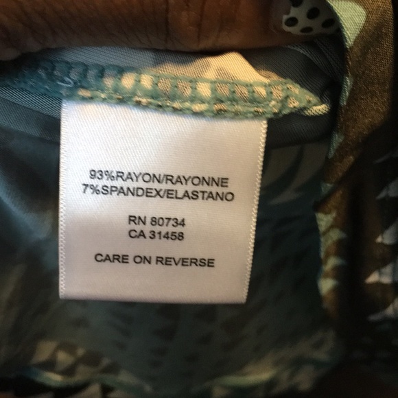 BCBG TOP - Picture 5 of 5